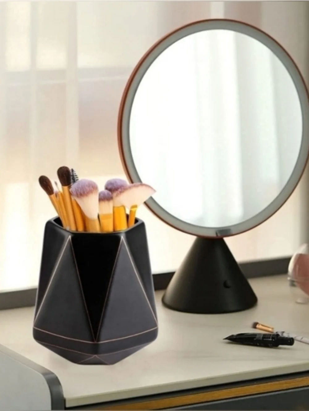 Decorative Black Geometric Makeup Brush Holder - Stylish Vanity Organizer